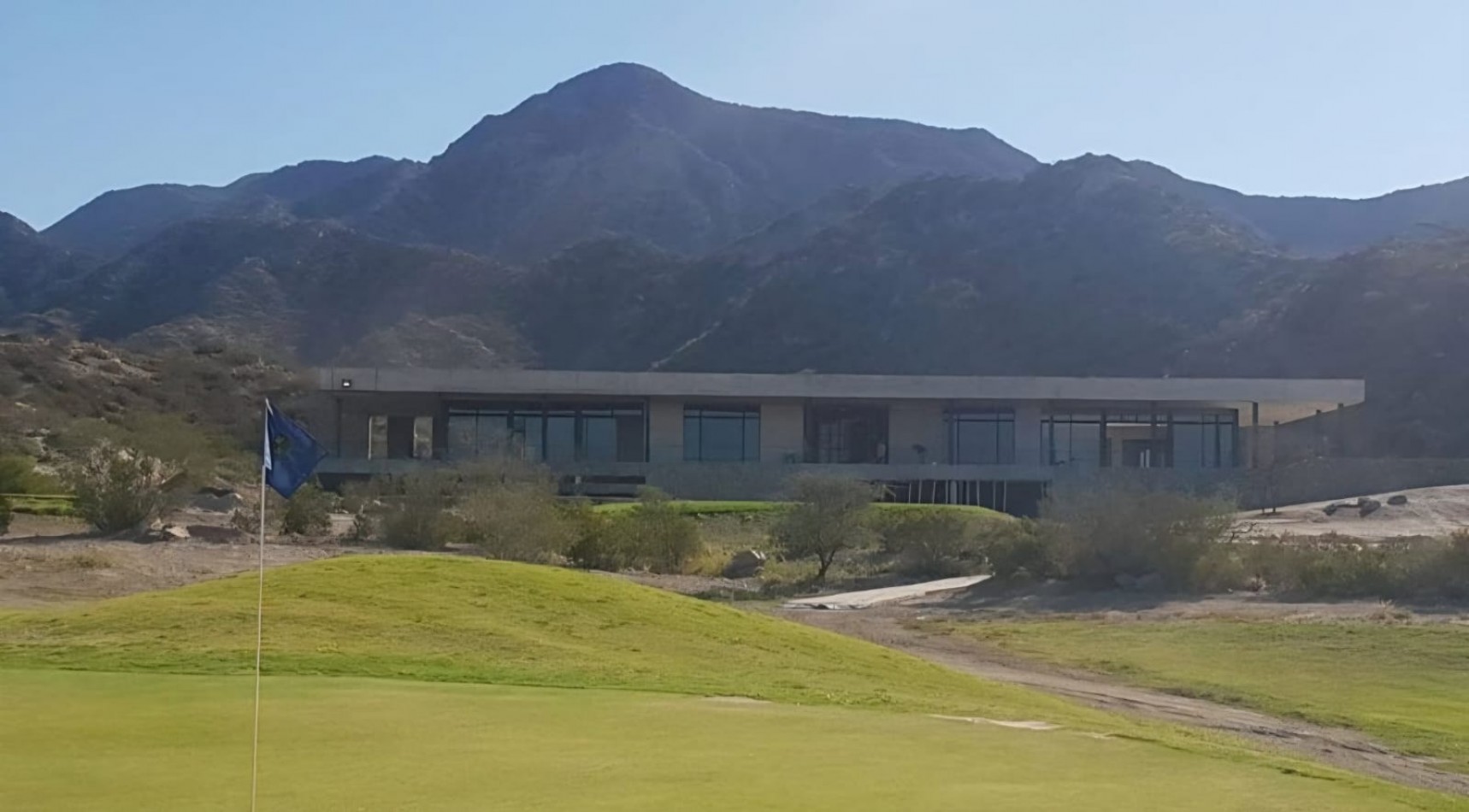 Lote en venta central en Mendoza Norte Country Club sector El Valle Sur