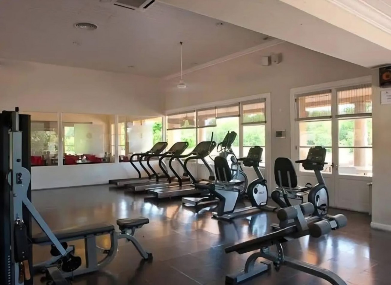 Lote en venta central en Mendoza Norte Country Club sector El Valle Sur