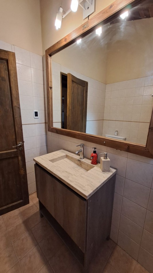 CASA EN VENTA EN EL COMPLEJO LOS LIRIOS GUAYMALLEN