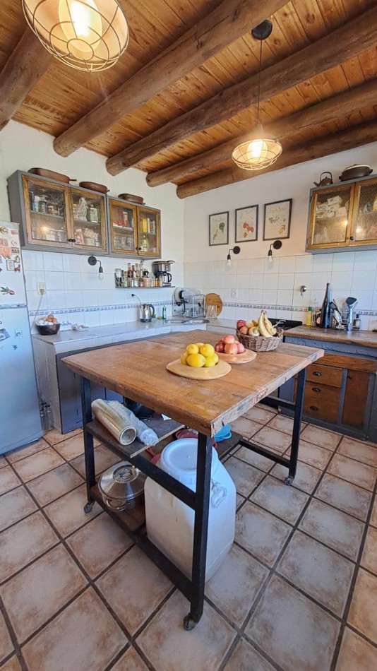 CASA EN VENTA EN EL COMPLEJO LOS LIRIOS GUAYMALLEN