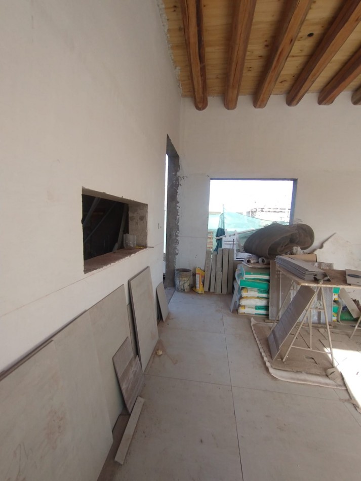 CASA EN VENTA EN ACACIAS DE TERRADA- LUJAN DE CUYO