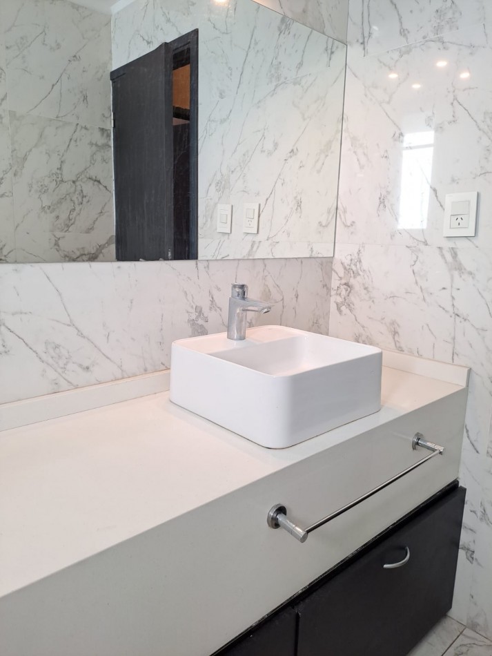 DUPLEX DE CATEGORIA EN ALQUILER | EDIFICIO UNIQUE - QUINTA SECCION