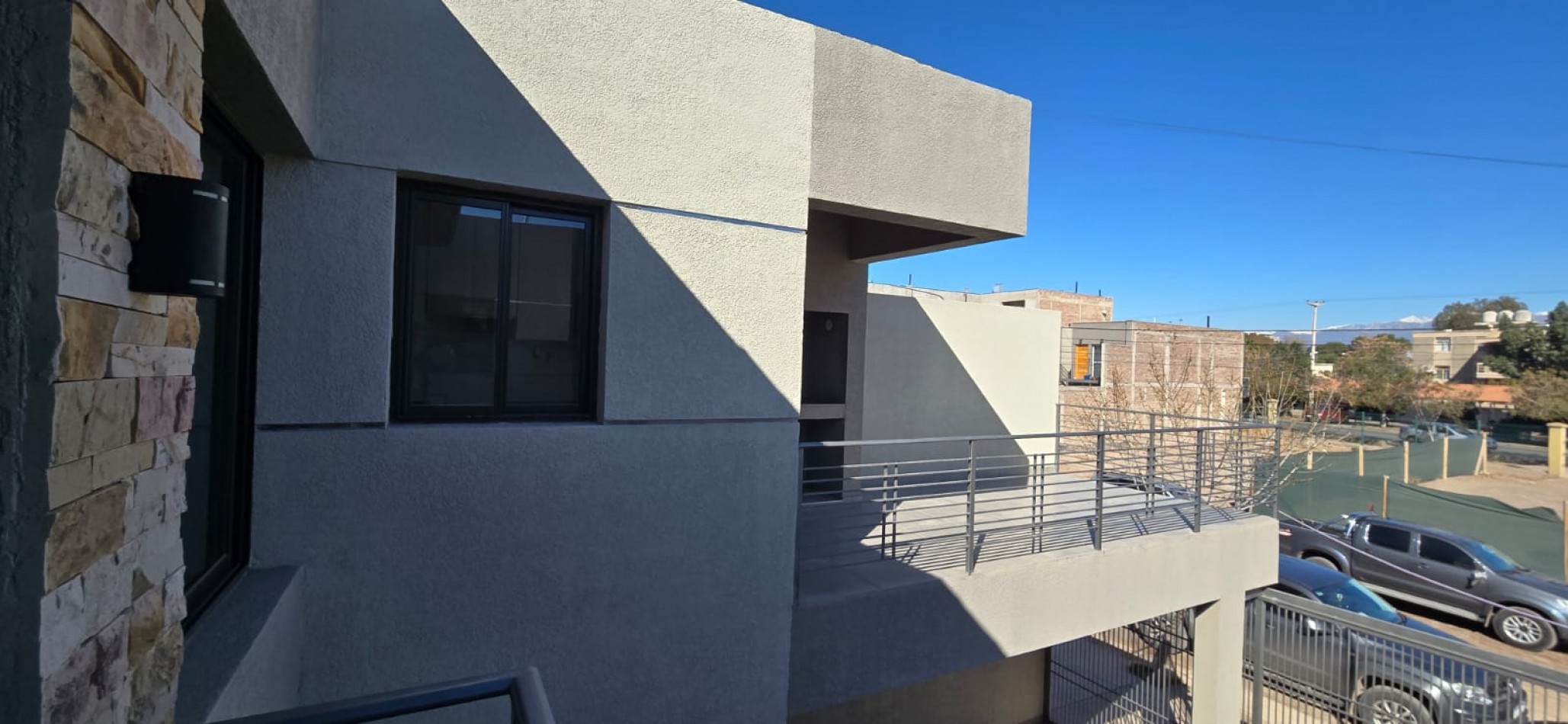 Departamento a estrenar en venta - 2 dormitorios, cochera y terraza - Rincon Veneto