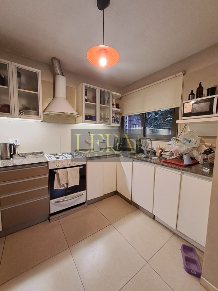 DUPLEX EN VENTA 3 DORMITORIOS EN LA QUINTA SECCION DE CIUDAD DE MENDOZA