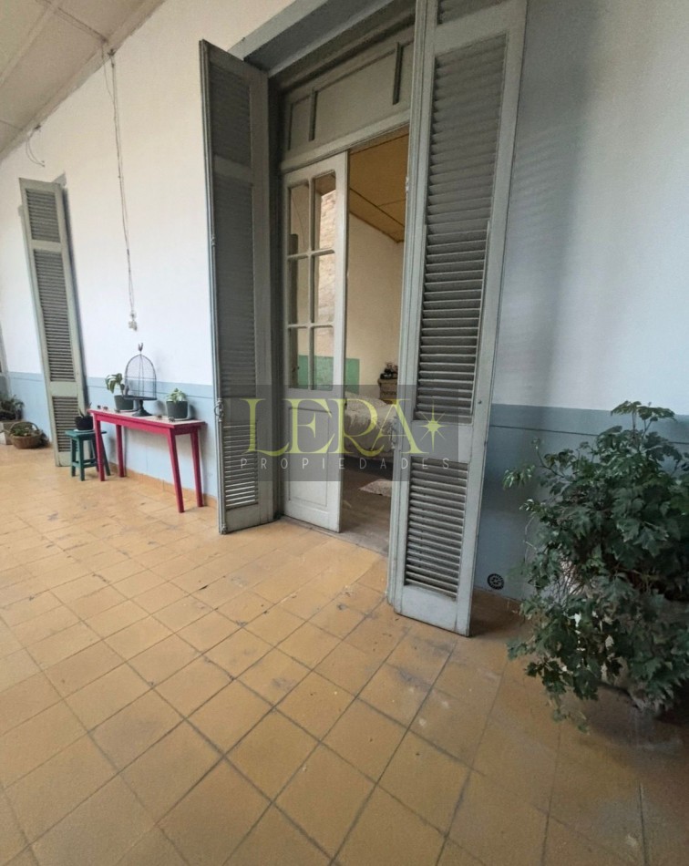 Casa en Venta en La Sexta Seccion de La Ciudad de Mendoza