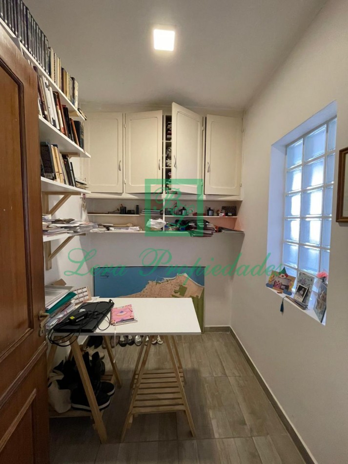 VENTA DEPARTAMENTO 4 AMBIENTES C/ESCRITORIO ZONA CENTRO