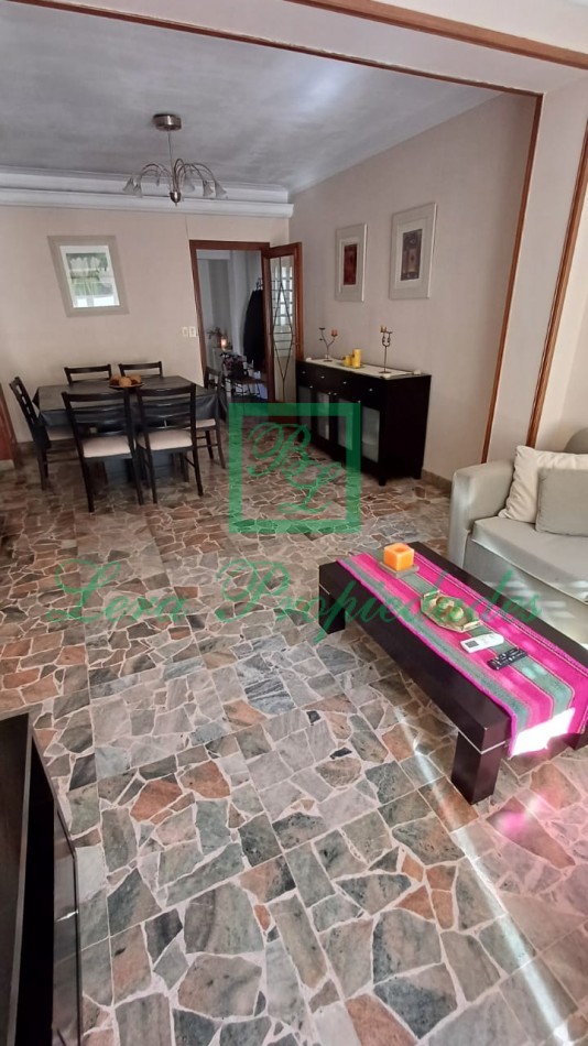 VENTA DEPARTAMENTO 4 AMBIENTES C/ESCRITORIO ZONA CENTRO