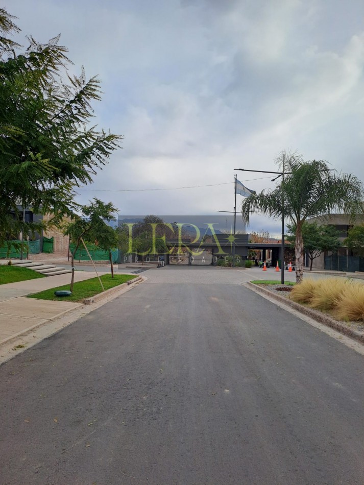 Departamento en venta a estrenas 2 dormitorios en Barrio Las Acacias Godoy Cruz