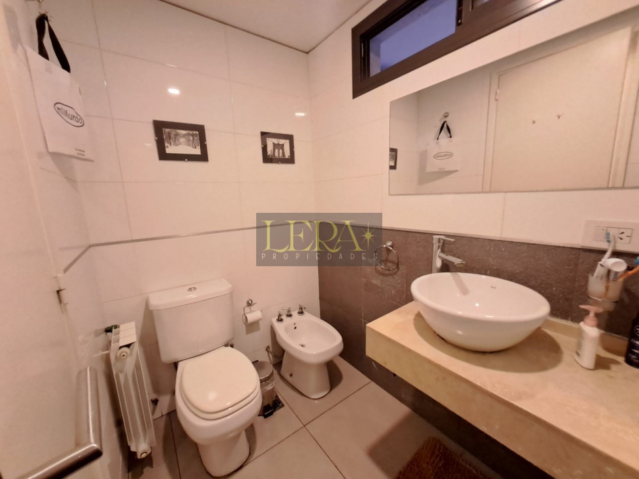 DUPLEX EN VENTA 3 DORMITORIOS EN LA QUINTA SECCION DE CIUDAD DE MENDOZA