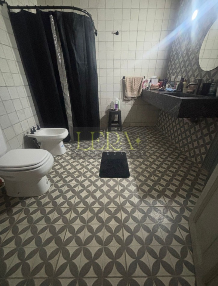 Casa en Venta en La Sexta Seccion de La Ciudad de Mendoza
